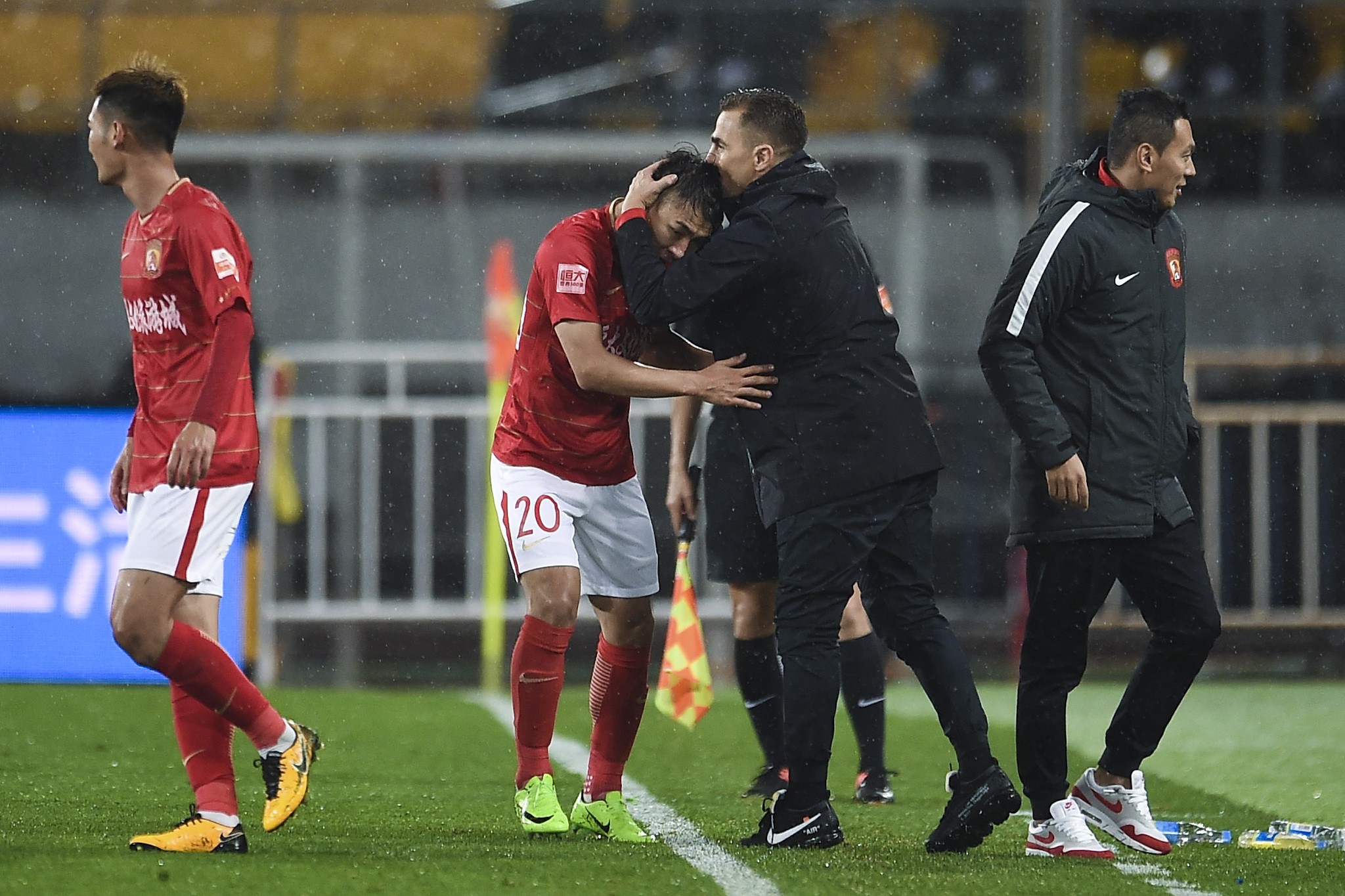 北京队客场失利后面临危机! 北京队客场失利后面临危机!