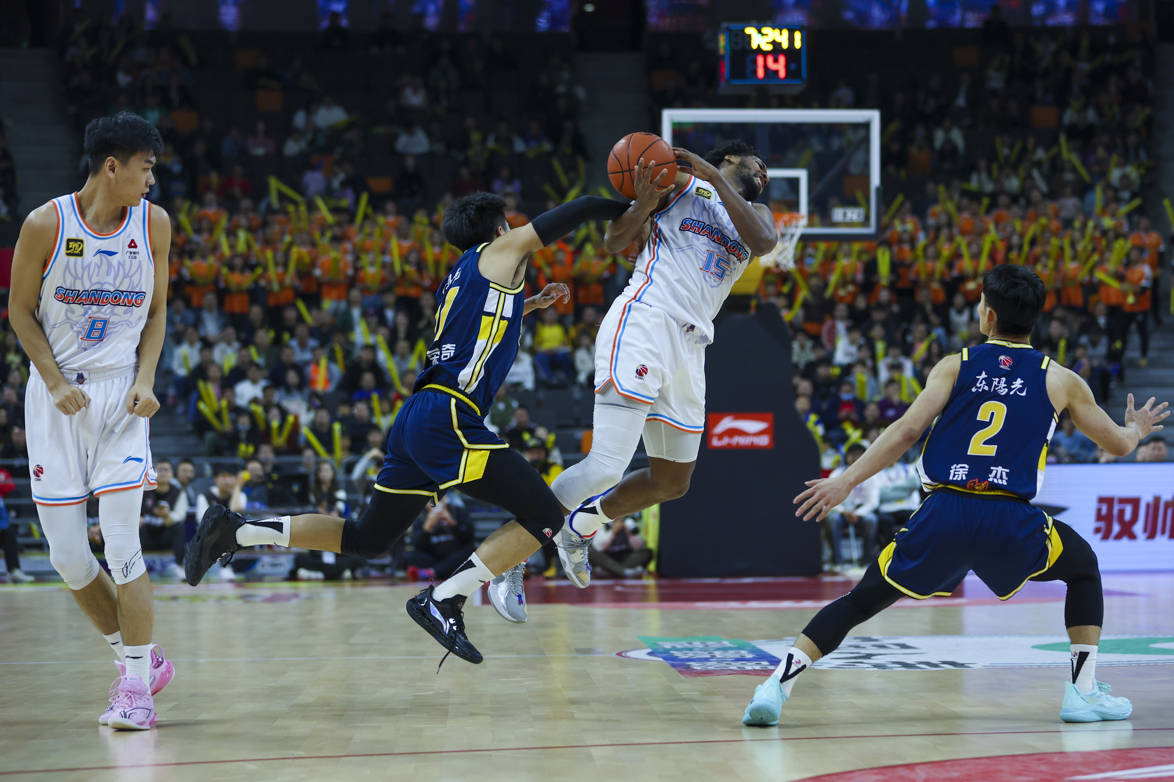 热力四射:比赛中球员的激情表现的简单介绍 热力四射:比赛中球员的激情表现的简单介绍