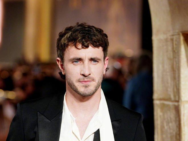 罪恶角斗士,足球场上的传奇 罪恶角斗士,足球场上的传奇