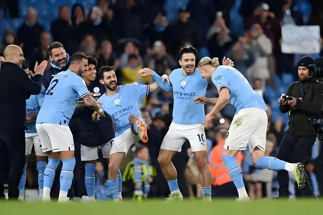 九游体育-巴黎圣日耳曼大胜尼姆,法甲冠军位之争更显紧张