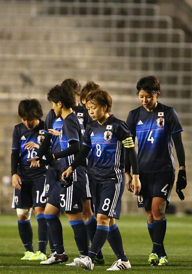 日本冠军挑战欧洲豪门,期待胜利 日本冠军挑战欧洲豪门,期待胜利