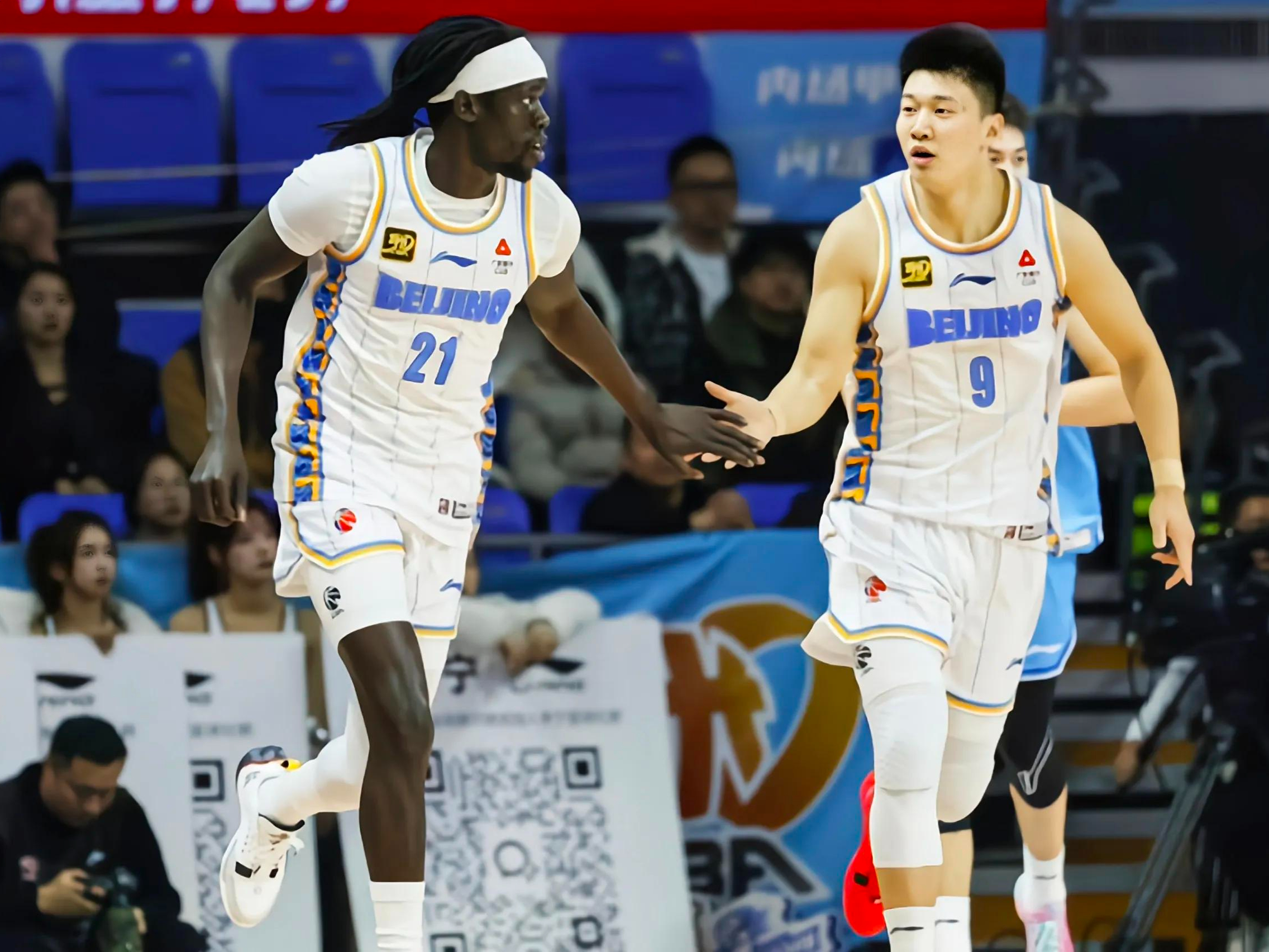 九游app下载-南北篮球交锋,强者逐鹿争夺胜利