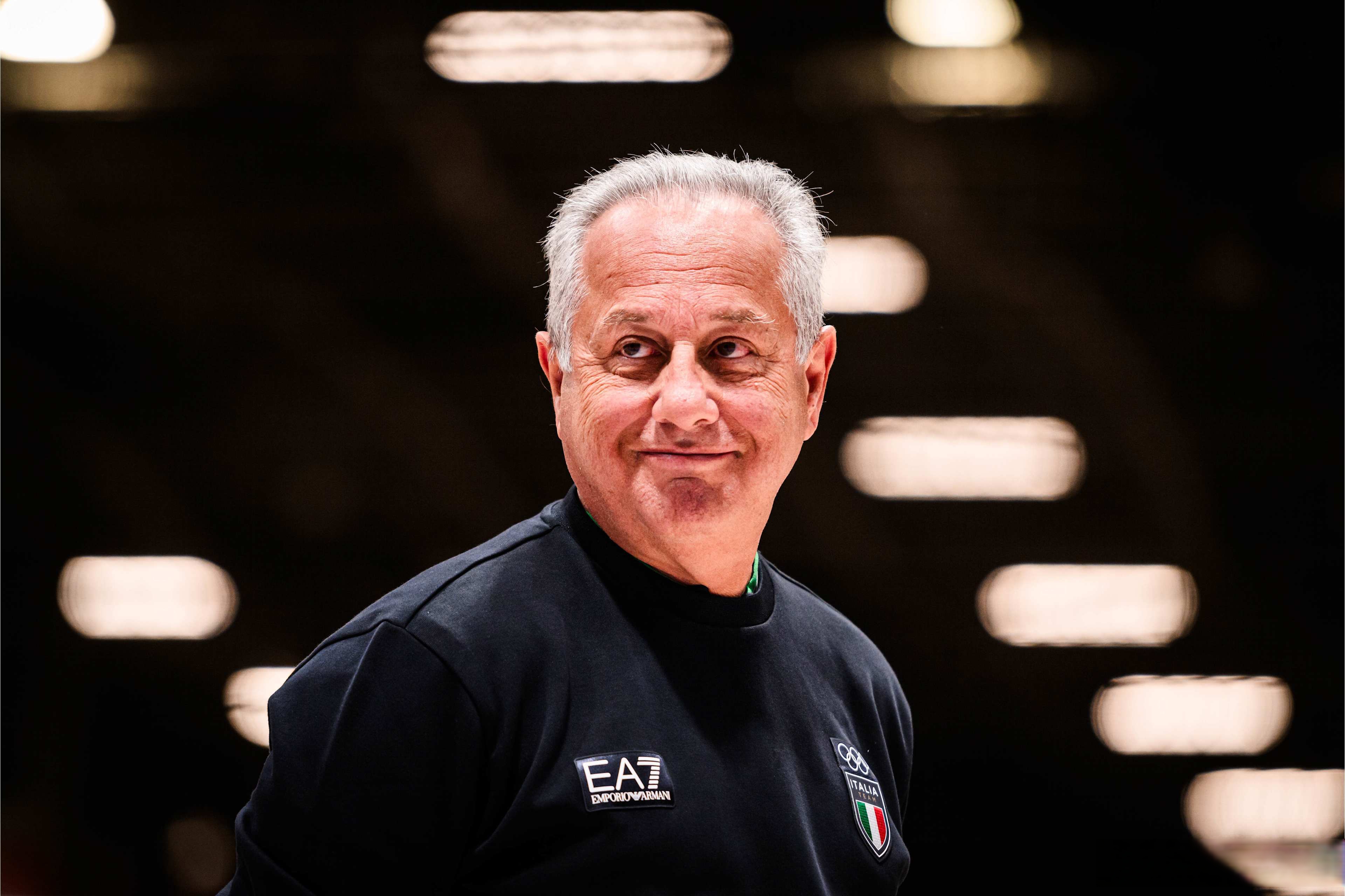 九游官网-意大利运动员在比赛中表现出色,斩获铜牌