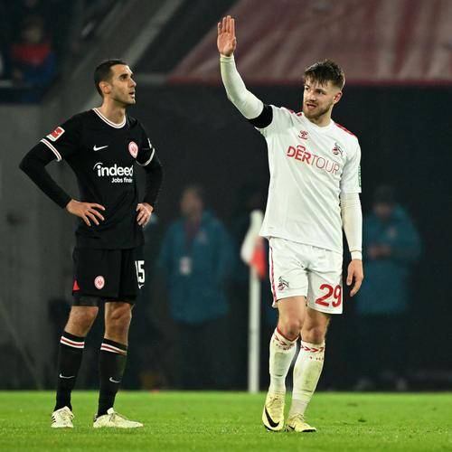 雷根斯堡击败对手,全力保级积分 雷根斯堡击败对手,全力保级积分