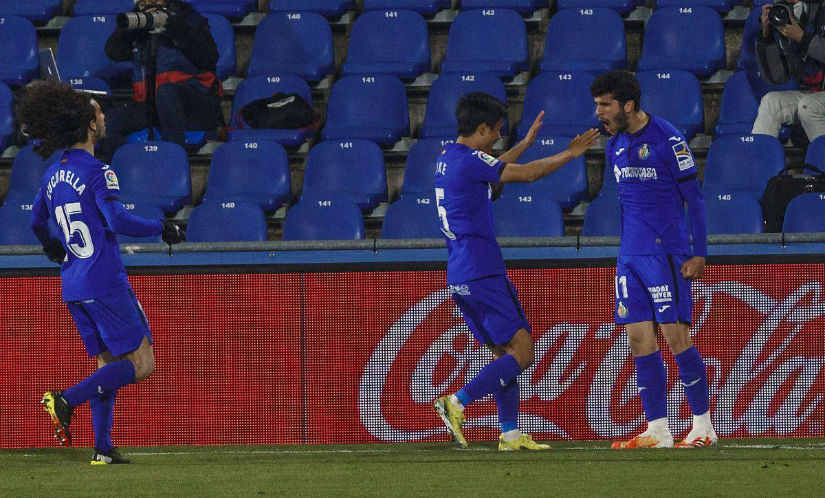 九游体育-柏林赫塔队员遭遇伤病困扰,球队备战告急的简单介绍