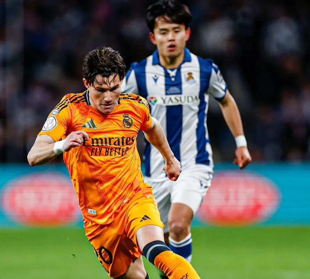 西班牙队大胜,稳坐欧锦赛资格赛领跑者 西班牙队大胜,稳坐欧锦赛资格赛领跑者