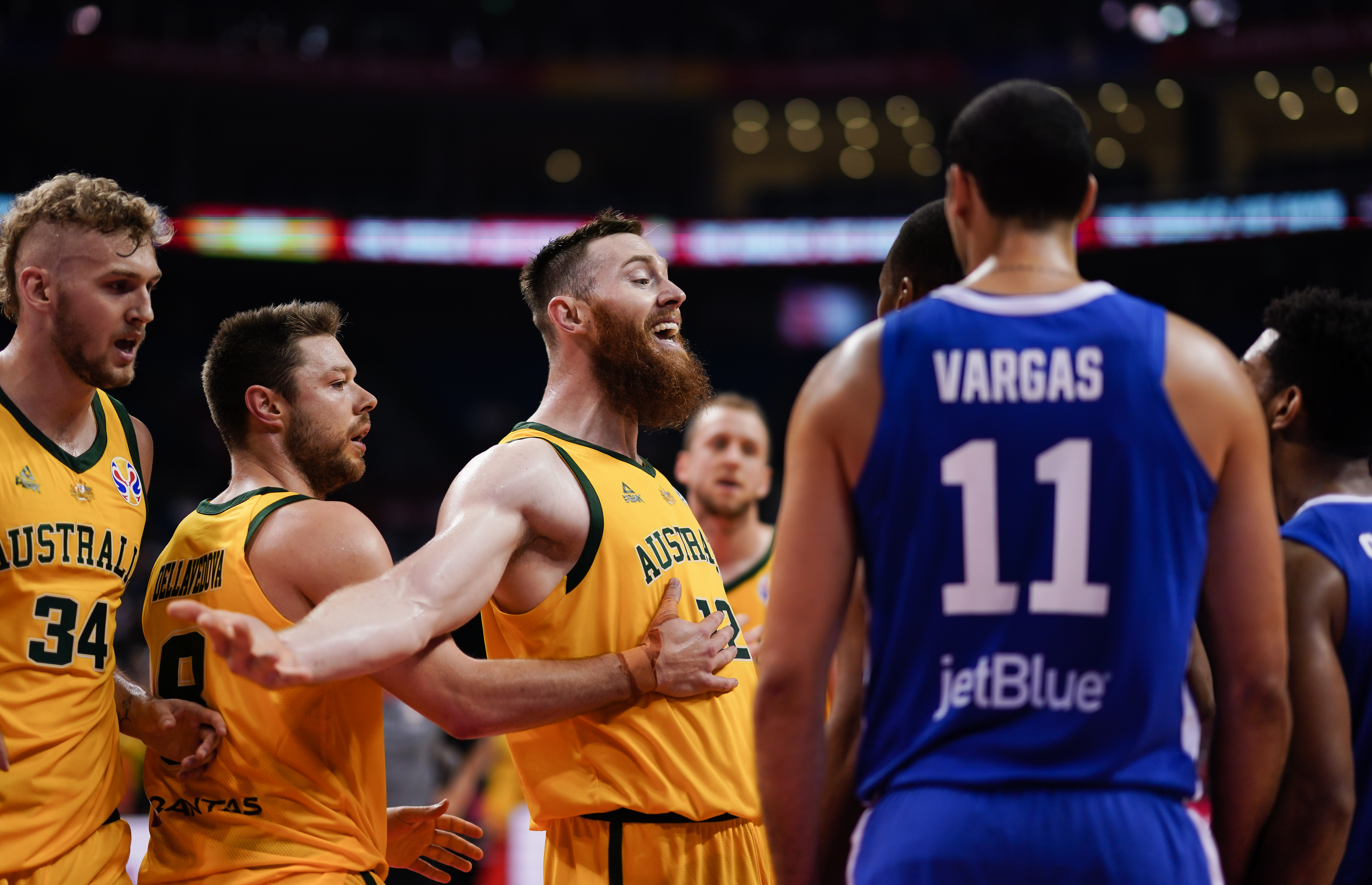 九游体育APP下载-澳大利亚横扫西班牙,挺进篮球世界杯决赛