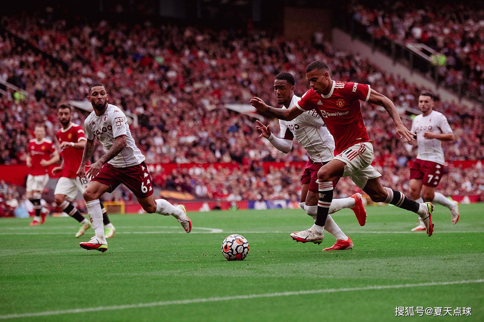 拜仁慕尼黑主场传射手受伤,对球队进攻造成影响 拜仁慕尼黑主场传射手受伤,对球队进攻造成影响