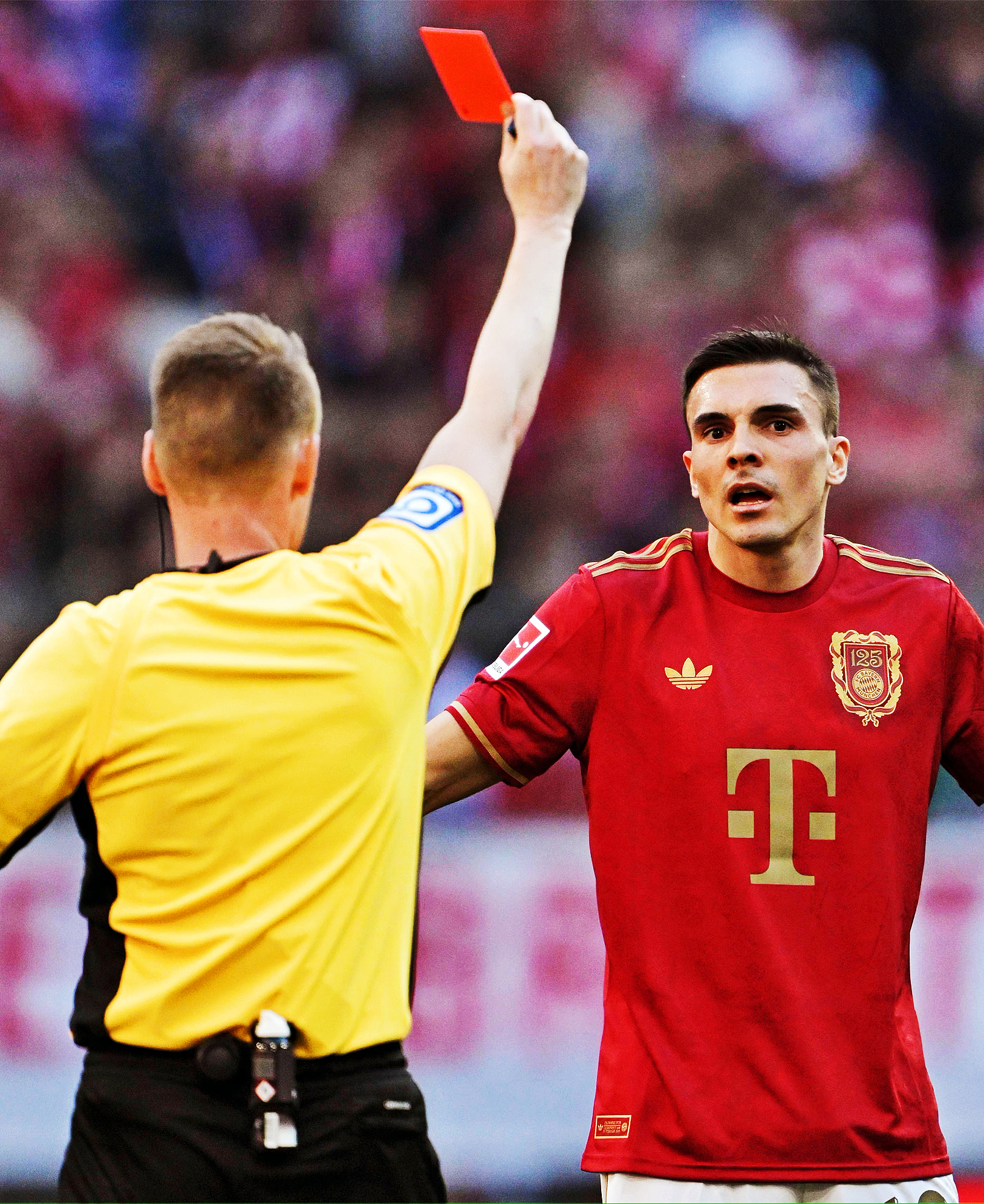 关于勒沃库森与门兴格拉德巴赫将在周末交锋的信息 关于勒沃库森与门兴格拉德巴赫将在周末交锋的信息