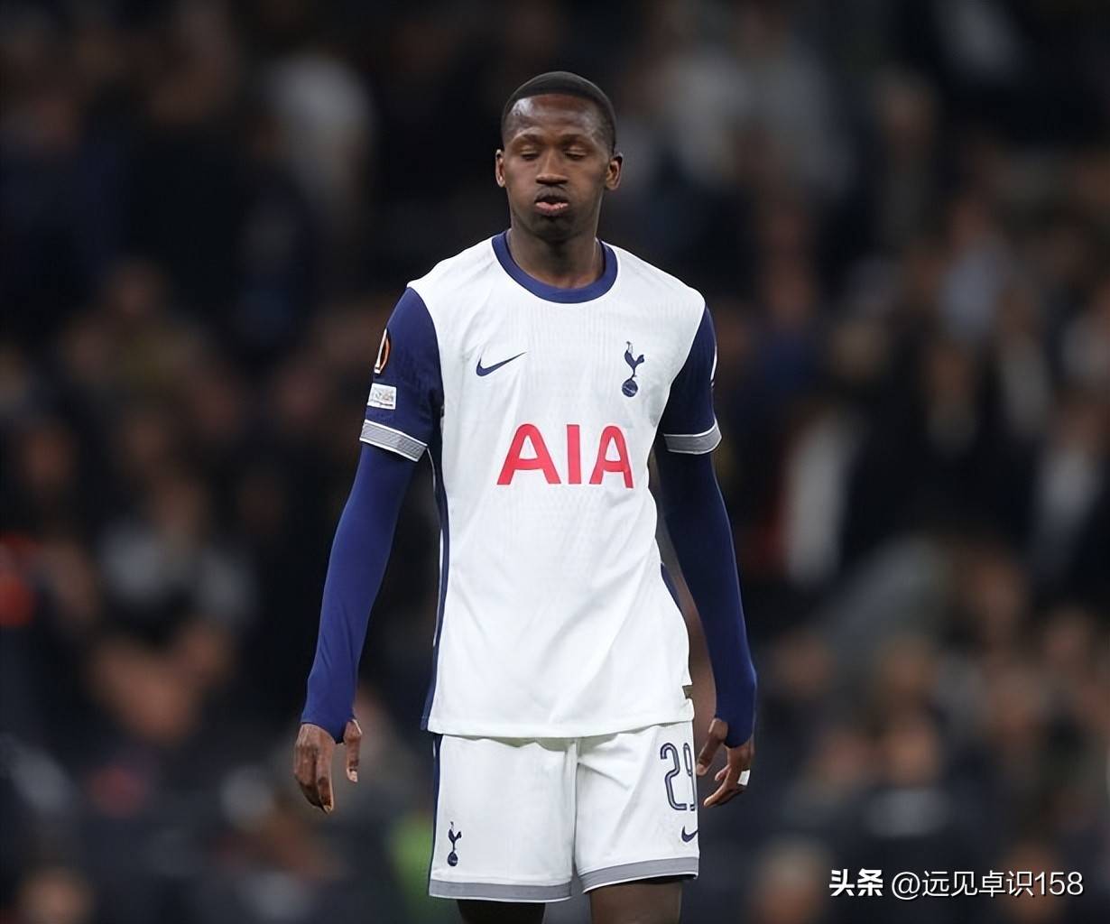 托特纳姆热刺大获胜利,晋级四强 托特纳姆热刺大获胜利,晋级四强