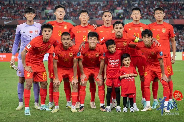 亚洲足球球队强劲竞技,实力雄厚展现无畏 亚洲足球球队强劲竞技,实力雄厚展现无畏