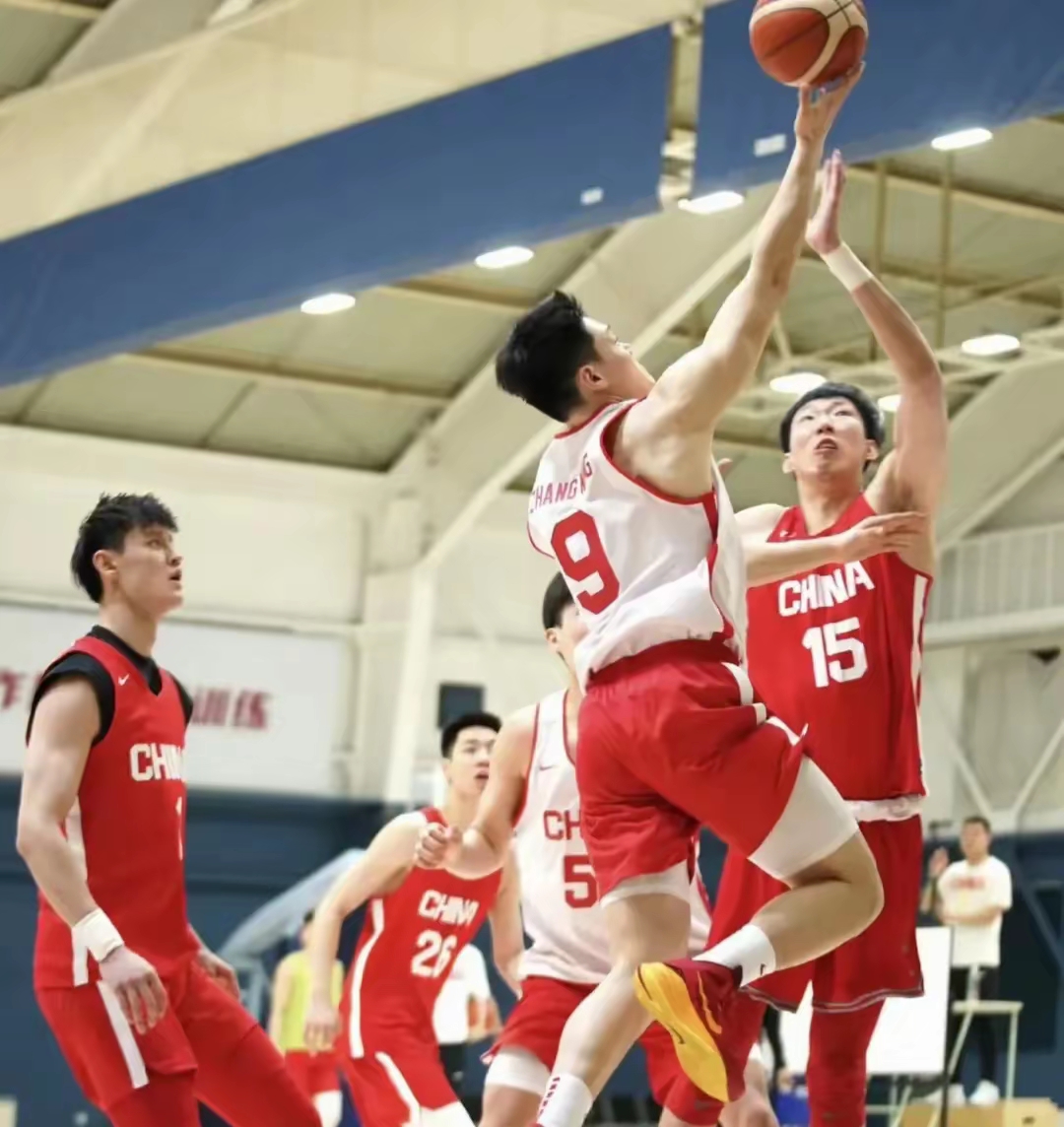 九游体育平台-篮球比赛进入白热化阶段,胜负难料的简单介绍