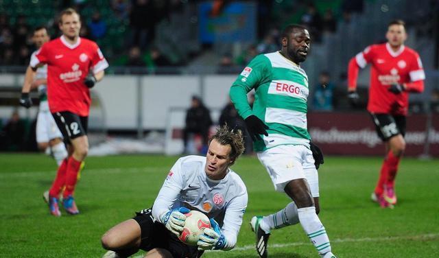 关于阿尔滨轻取保级对手,提前锁定下赛季德乙资格的信息 关于阿尔滨轻取保级对手,提前锁定下赛季德乙资格的信息