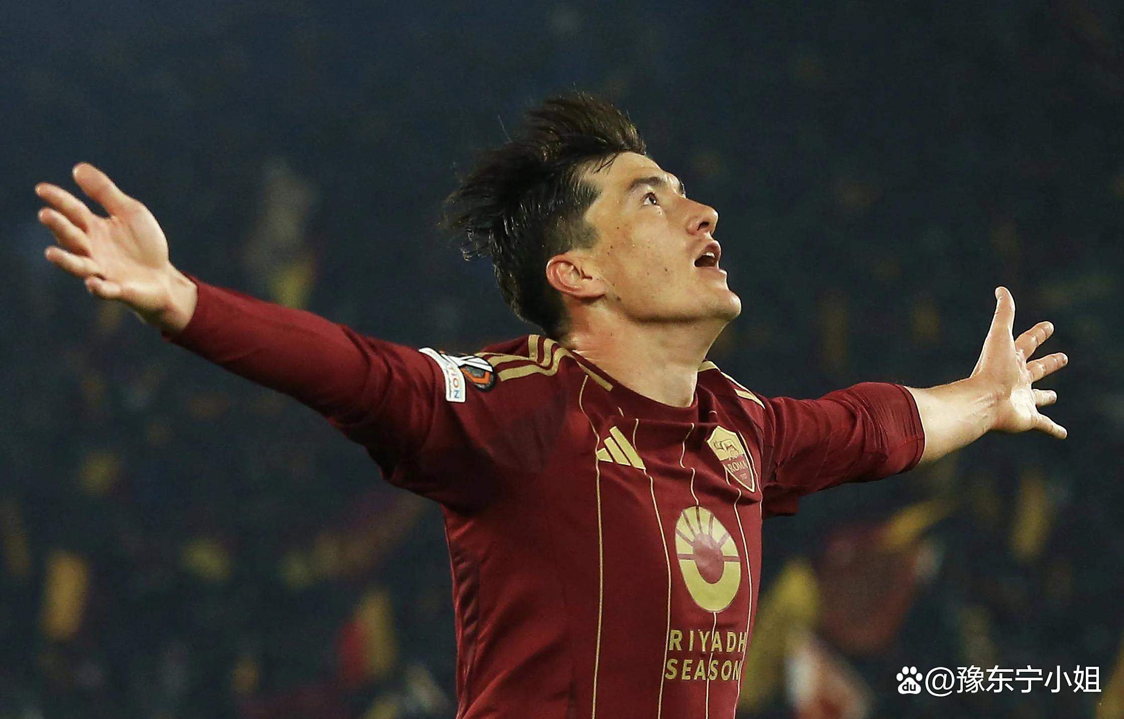 九游娱乐首页-罗马尼亚队全胜，惊险晋级