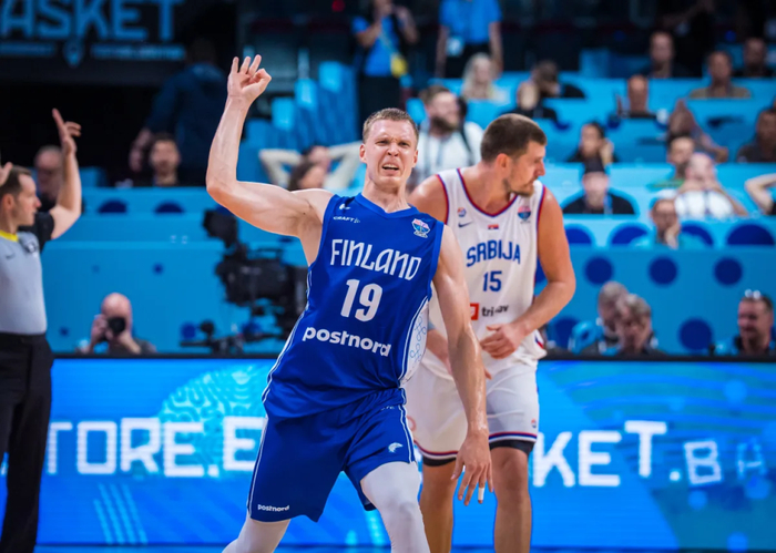 欧洲杯:芬兰队表现不佳无缘晋级 欧洲杯:芬兰队表现不佳无缘晋级