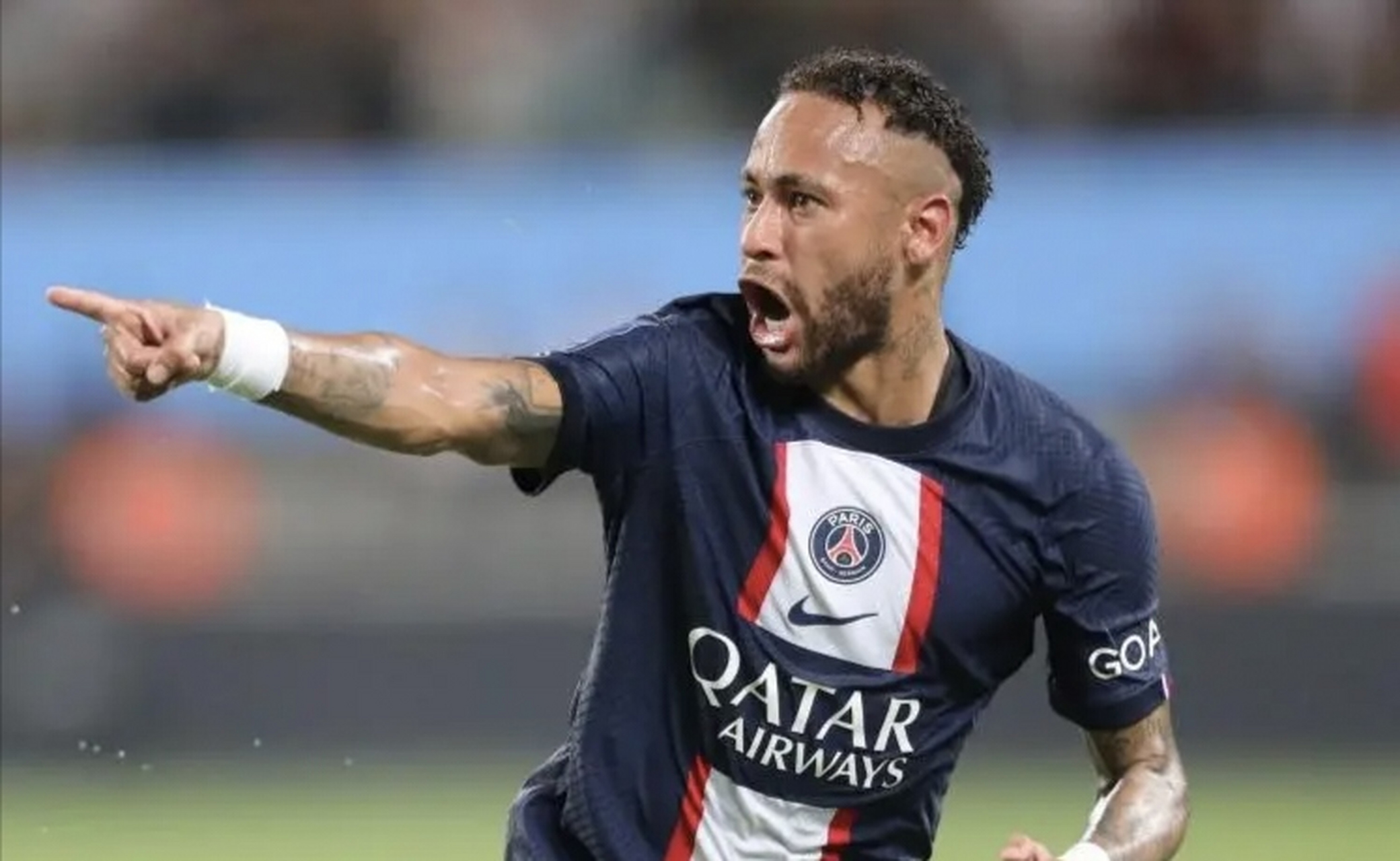 智利绝杀曼联,内马尔带队取胜 智利绝杀曼联,内马尔带队取胜