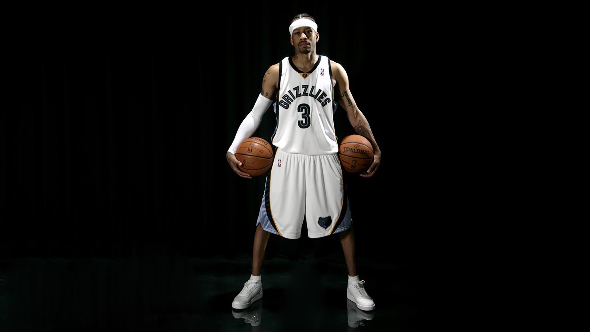 福克斯领军鹈鹕险胜吉林队—跨联盟友谊赛上演惊心动魄对决